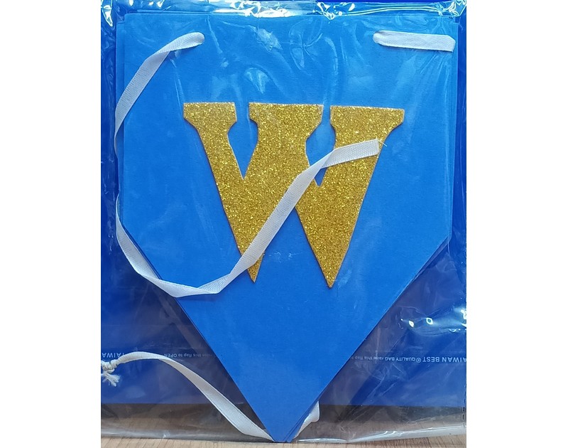 Blue Welcome Chain